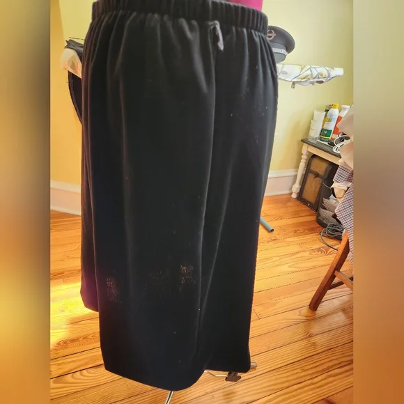 Vintage Black Velvet Pencil Skirt - Picture 11 of 13